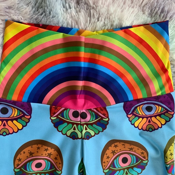 Psychedelic rainbow eyeball leggings - Picture 7 of 10